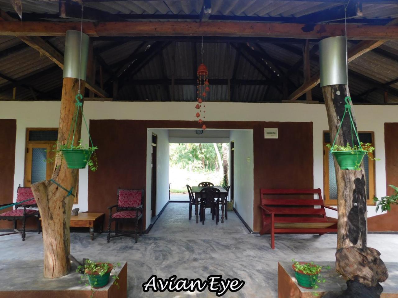 Apartamento Yala Avian Eye Safari Buttala Exterior foto